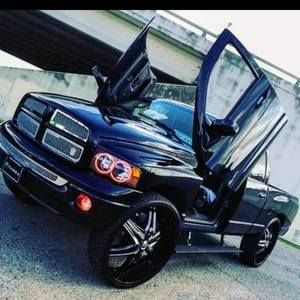 Meet your Posher, Lee